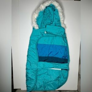 Large dog jacket, with hood.